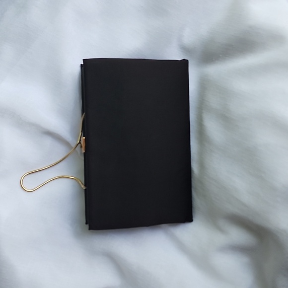 Vintage Unbranded Black Satin Evening Bag W/ Gorgeous Faux Diamond Clasp, $40 - Picture 10 of 10